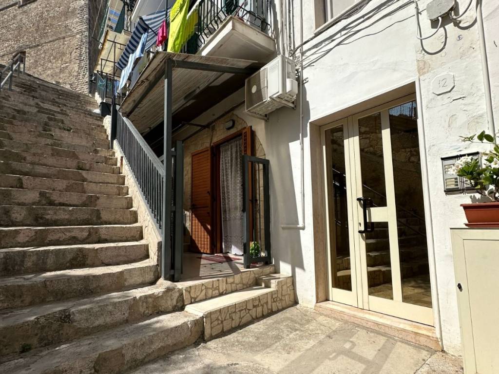 Appartamento a Vieste in Via Tenente Petrone - Foto 2