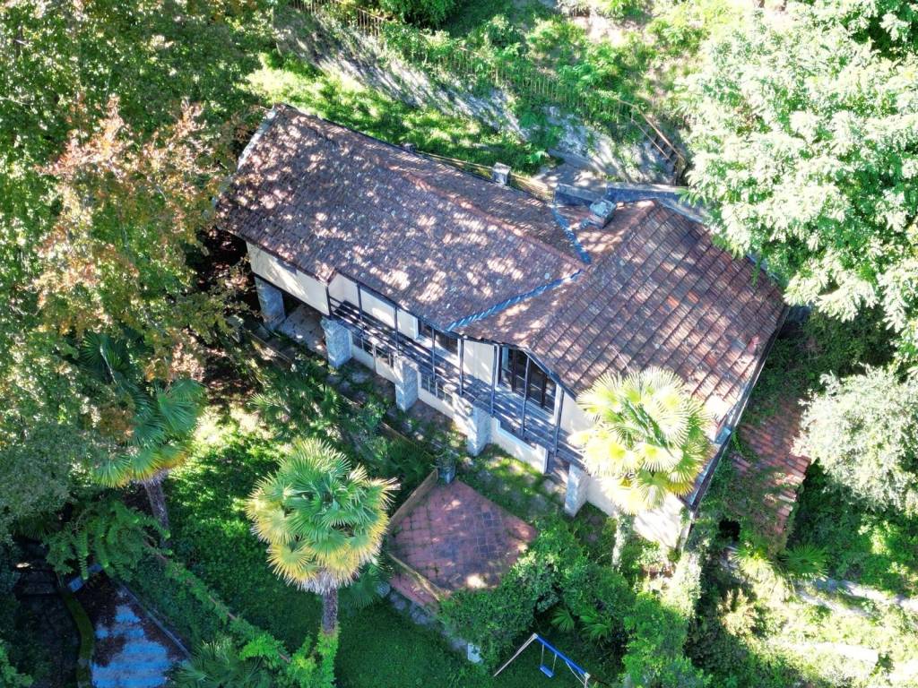 Villa a Oggebbio in Strada Antonio Manzi, 63 - Foto 4