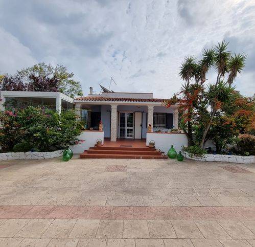 Villa a Ostuni in Strada Provinciale Ostuni-Francavilla Fontana, 1 - Foto 5
