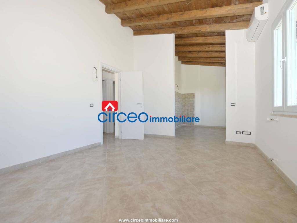 Villa a San felice circeo in Viale Regina Elena, 144 - Foto 5