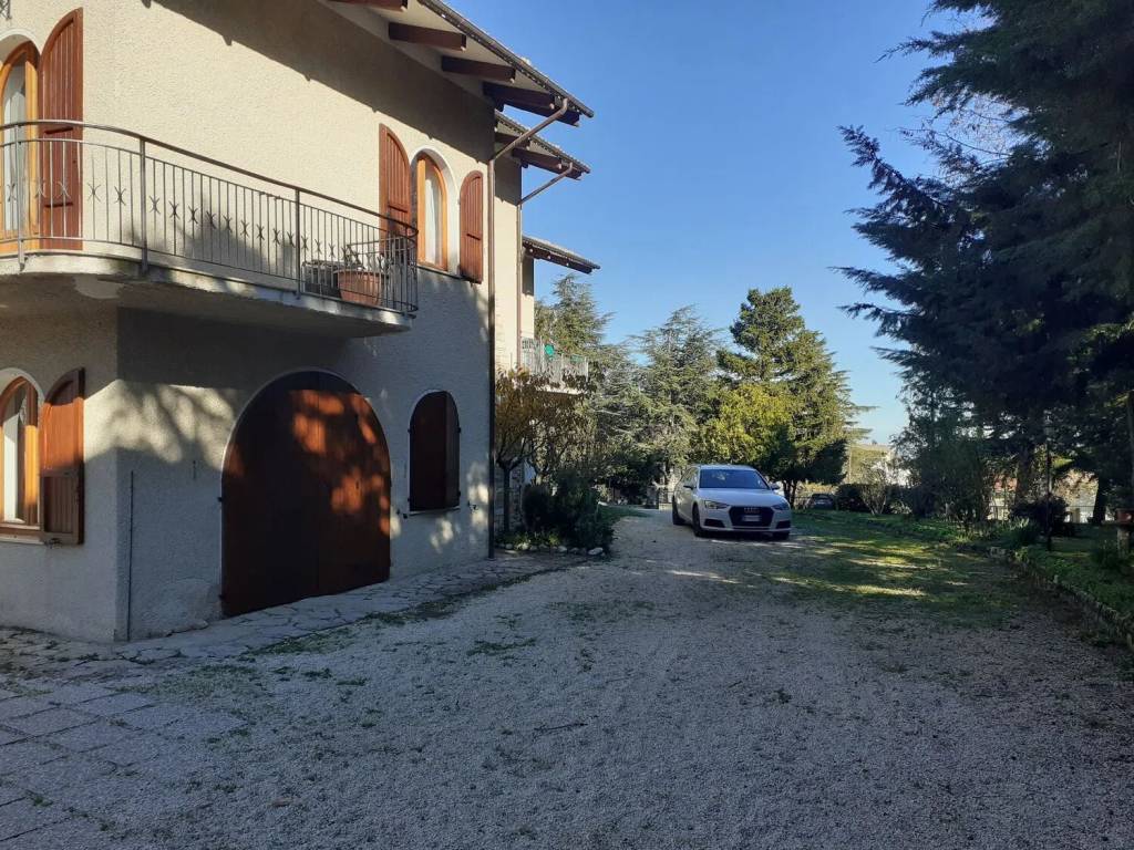 Villa a Cingoli in Via Lorenzo Lotto - Foto 3