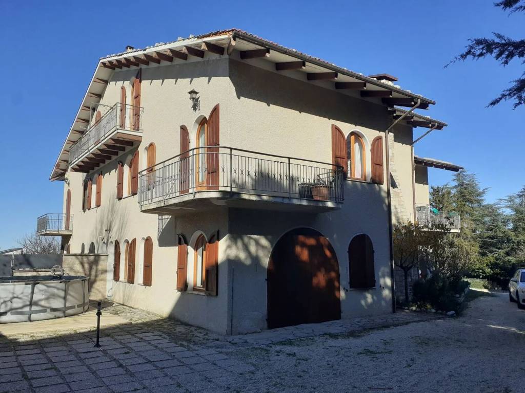 Villa a Cingoli in Via Lorenzo Lotto - Foto 5