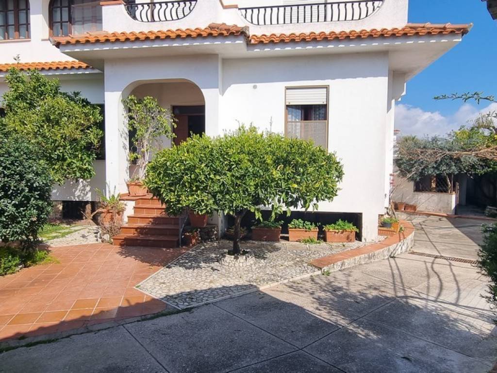 Appartamento a San felice circeo in Via del Colle, 4 - Foto 2