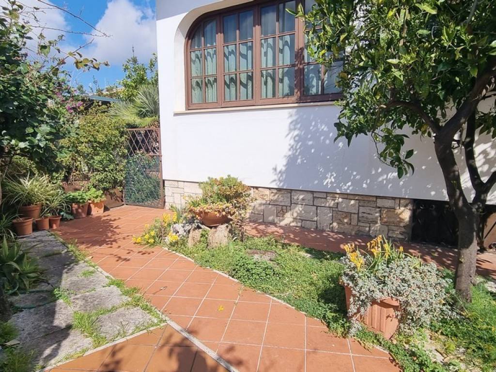 Appartamento a San felice circeo in Via del Colle, 4 - Foto 4