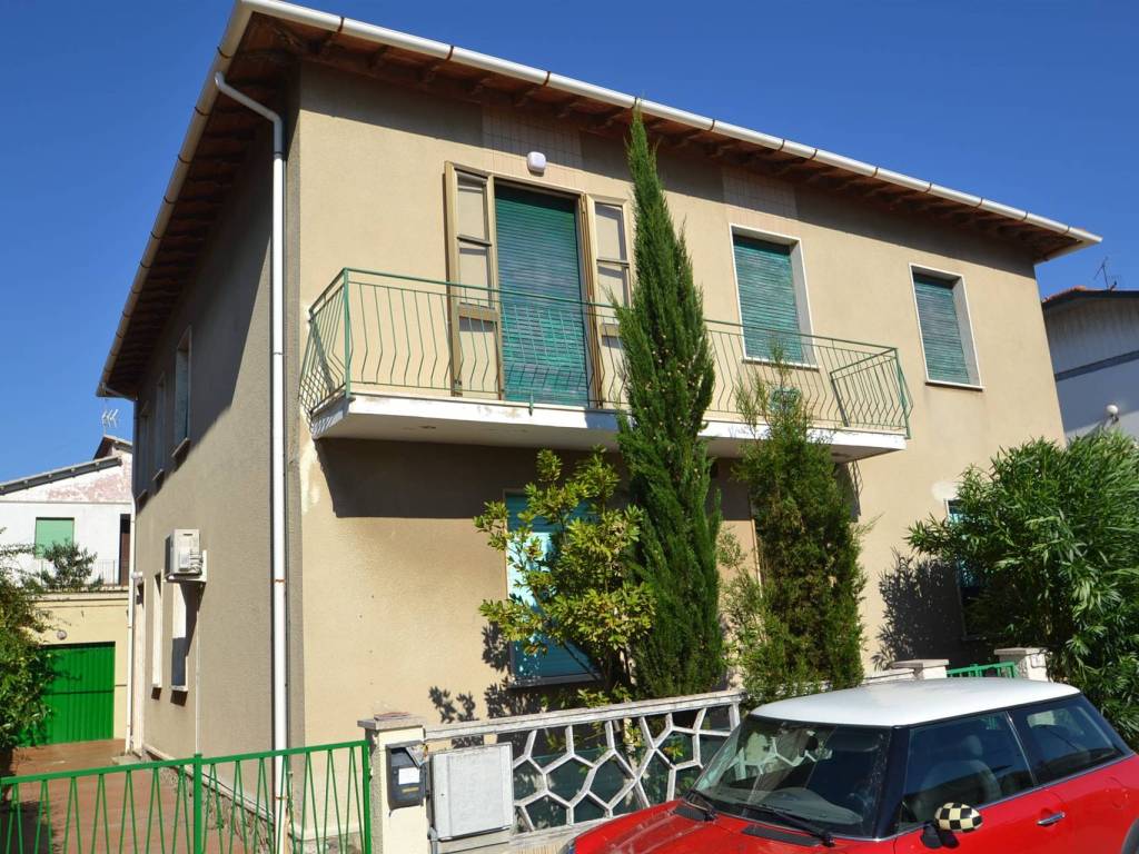 Appartamento a Rosignano marittimo in via Cairoli - Foto 4