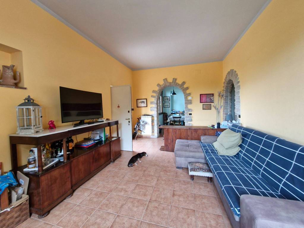 Casa indipendente a Campiglia marittima in Via delle Caldanelle - Foto 2