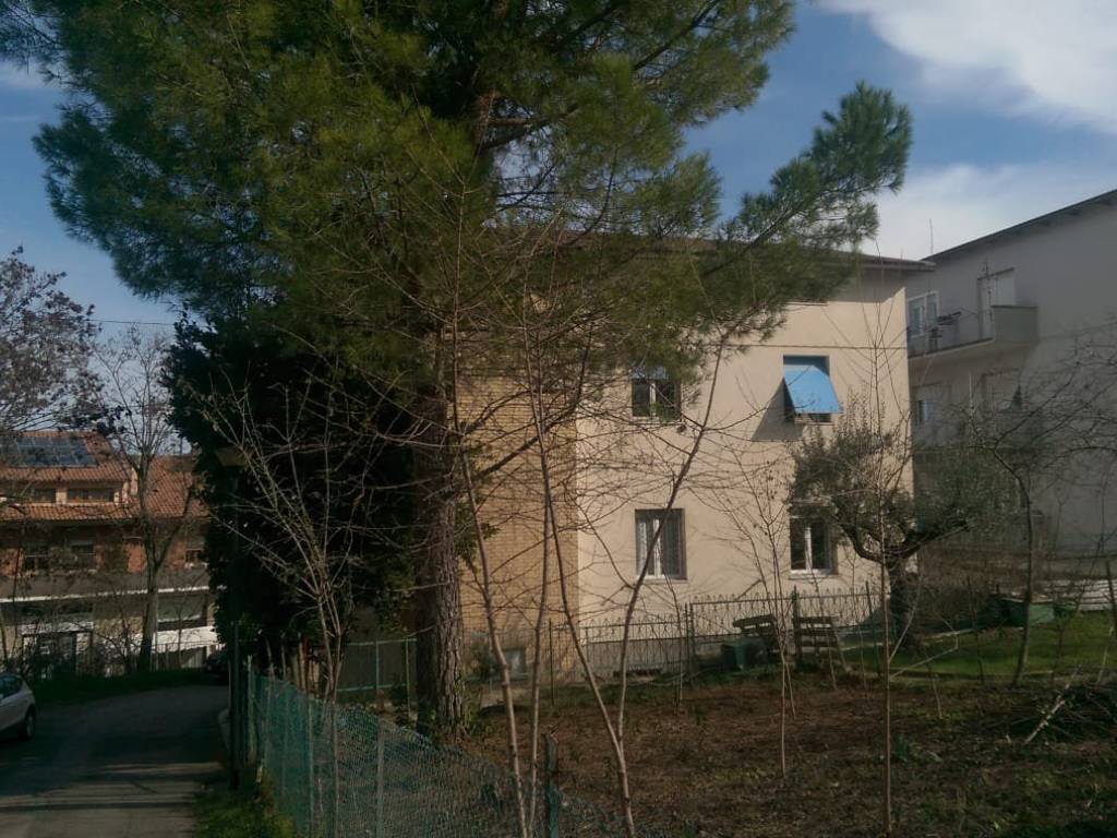 Appartamento a Macerata in Via dei Velini - Foto 3