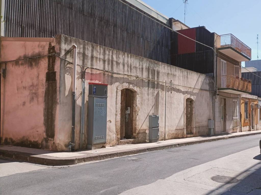 Casa indipendente a Floridia in Via Gian Domenico Romagnosi - Foto 3