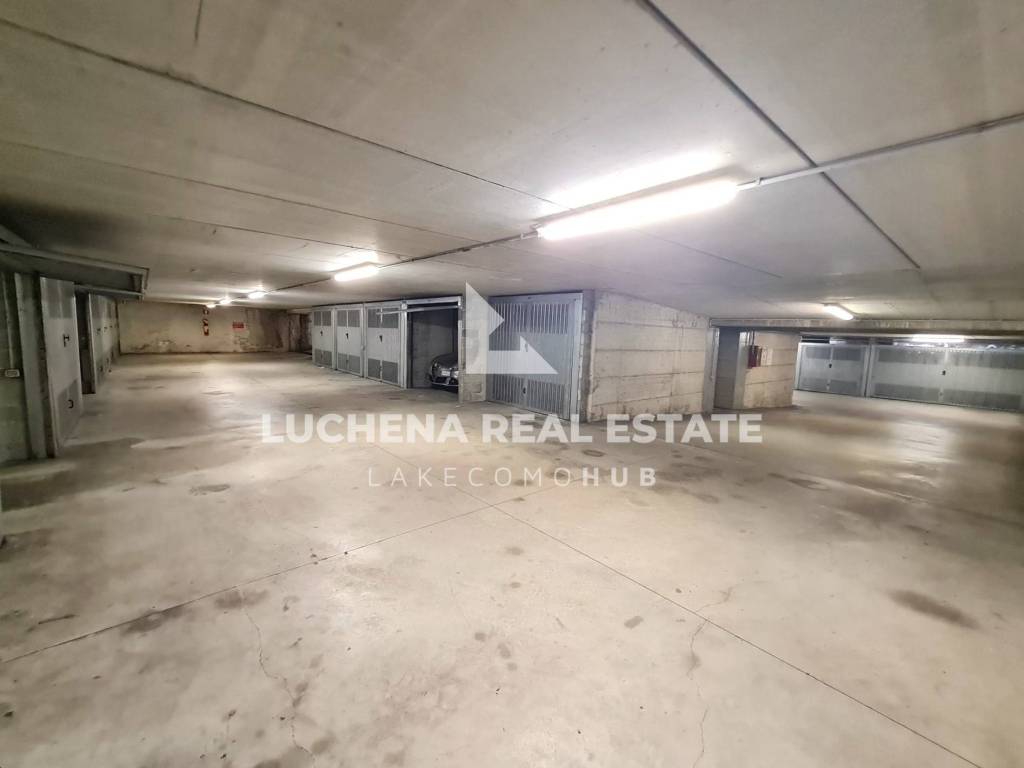 Box / garage a Como in Via Italia Libera, 16 - Foto 5