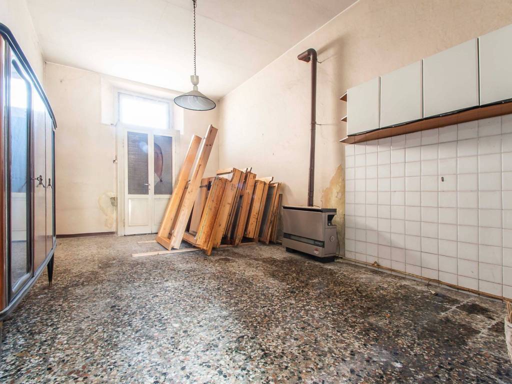 Appartamento a Gorla minore in Via Francesco Raimondi - Foto 2