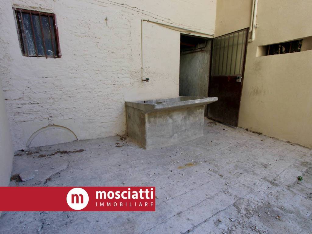 Appartamento a Matelica in Vicolo Prrocchia - Foto 4