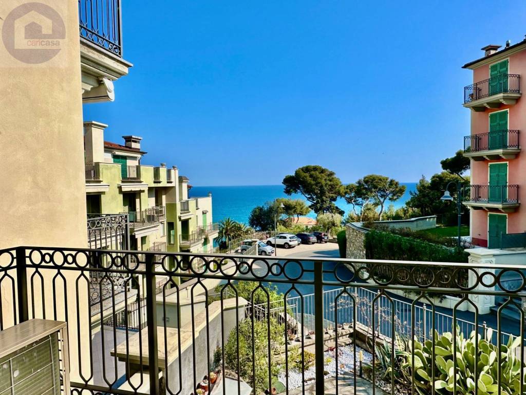 Appartamento a Imperia in Via Gabriele D'Annunzio - Foto 2