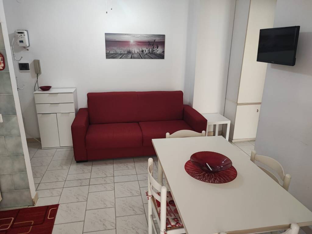 Appartamento a Catanzaro in Via Martiri di Cefalonia - Foto 2