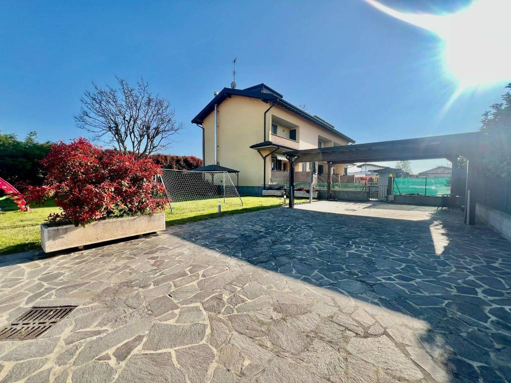 Villa a Orio litta in via giacomo leopardi - Foto 5