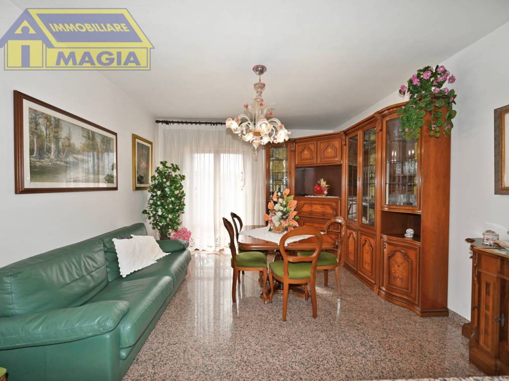 Appartamento a Castel di lama in via XXV Aprile, 2 - Foto 2
