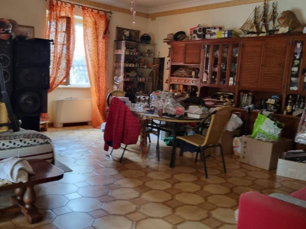 Villa a Cisterna di latina in Strada Provinciale Cisterna Carano Aprilia - Foto 4