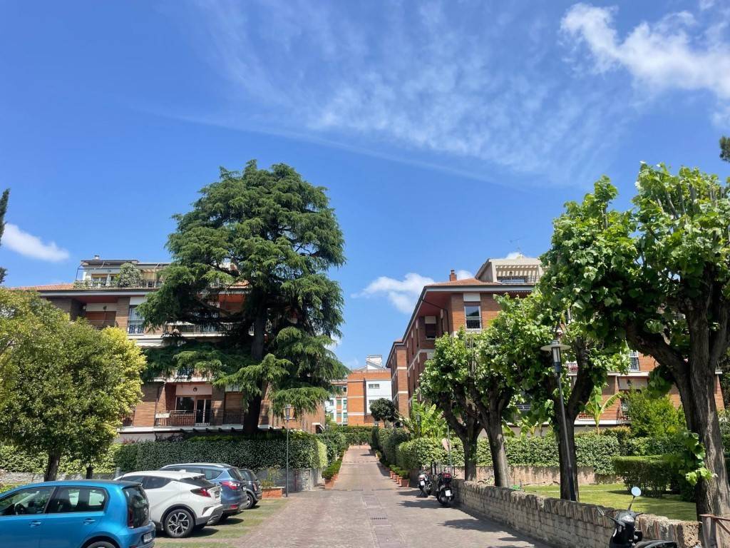 Appartamento a Roma in Via Aurelia Antica, 200 - Foto 1