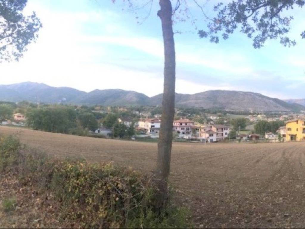Terreno a L'aquila in Via Ponte San Giovanni - Foto 3