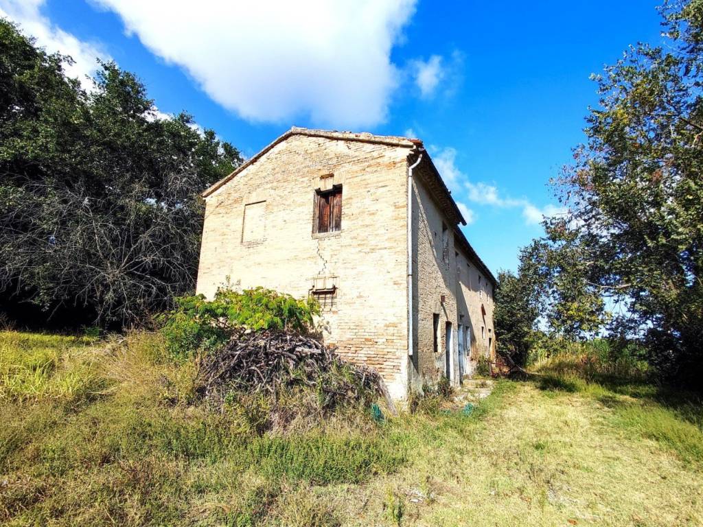 Rustico / casale a Fano in VIA MADONNA DEL CAVALIERE , 33 - Foto 4