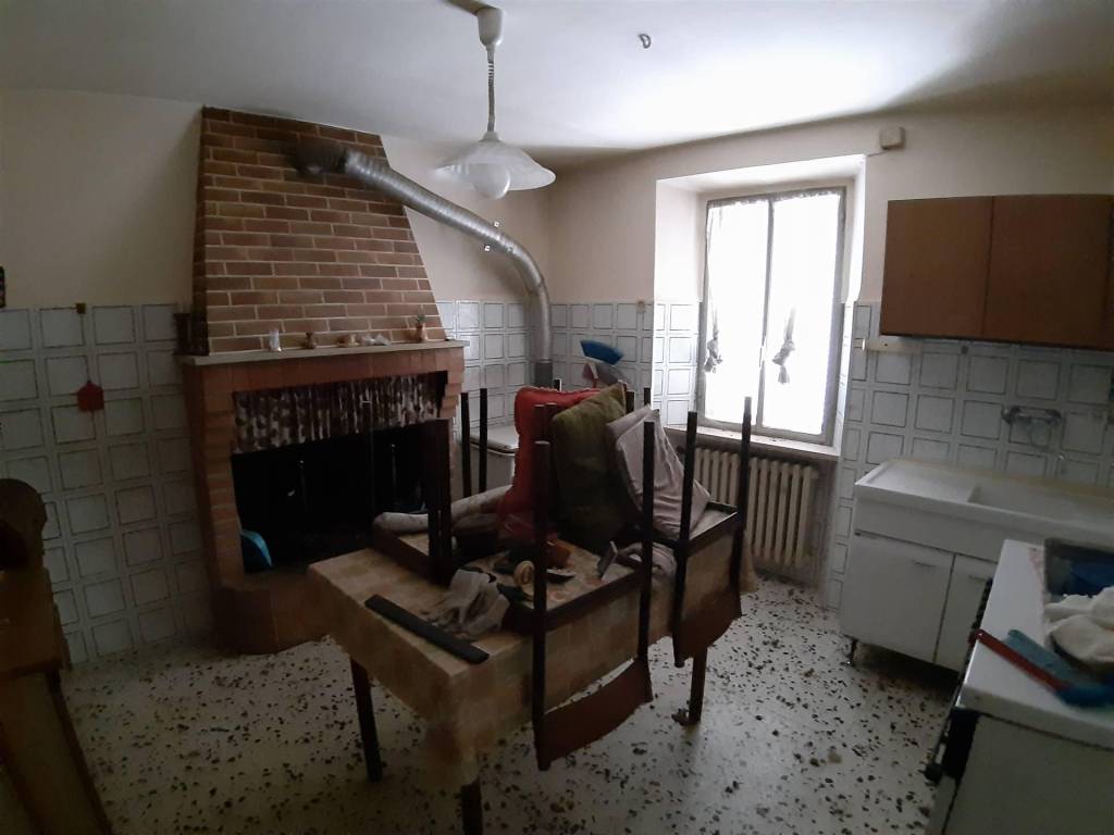 Rustico / casale a Nocera umbra in Voc. Bagnara, 9 - Foto 5