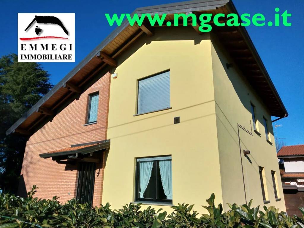 Villa a Castelletto sopra ticino in Sivo S.N.C. - Foto 5