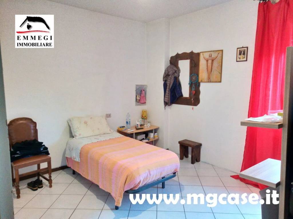 Appartamento a Castelletto sopra ticino in Aronco - Foto 4