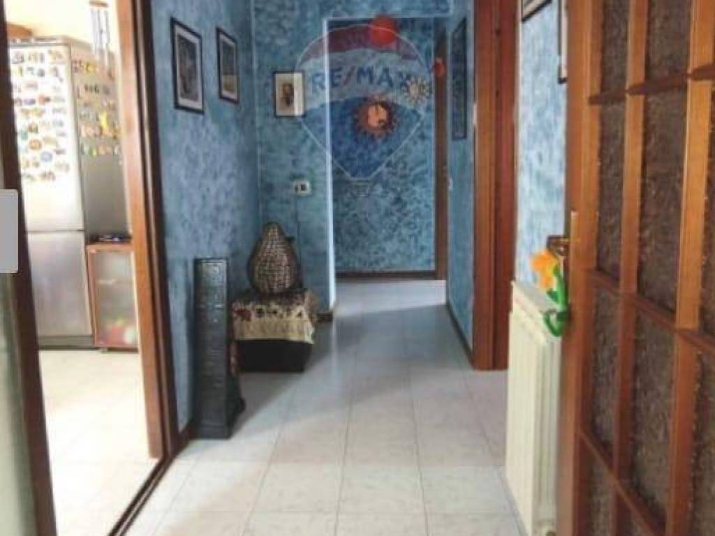 Appartamento a Camporotondo etneo in Viale Giovanni XXIII, 34 - Foto 4