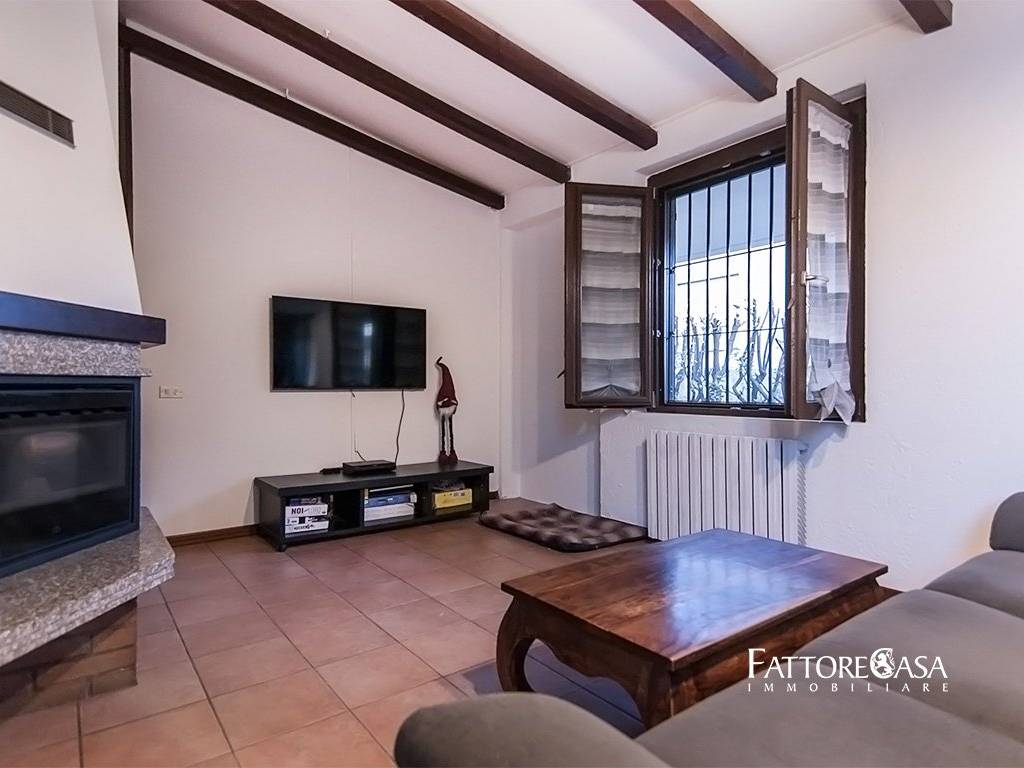 Villa a Gerenzano in Via Isonzo, 22 - Foto 4