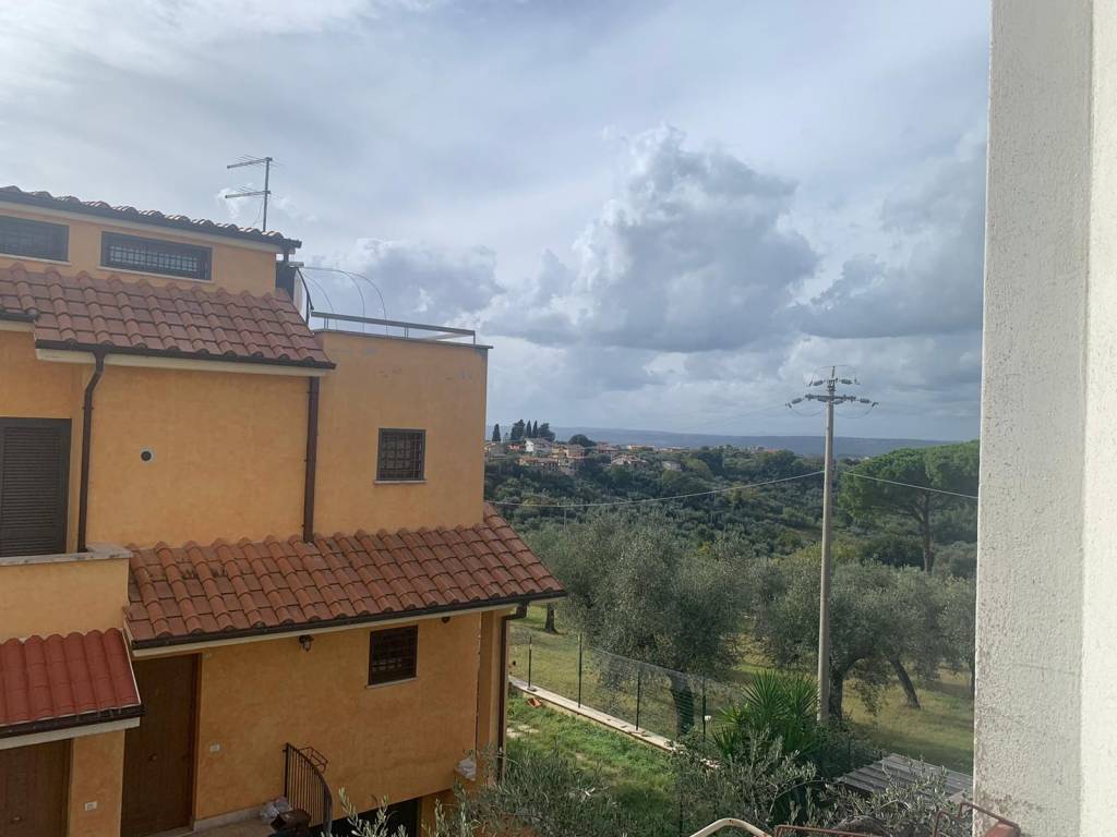 Appartamento a Fara in sabina in Via Cesare Battisti - Foto 3