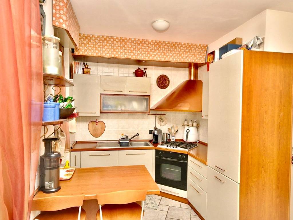 Appartamento a Novara in Via Fratelli Dandolo, 7 - Foto 4