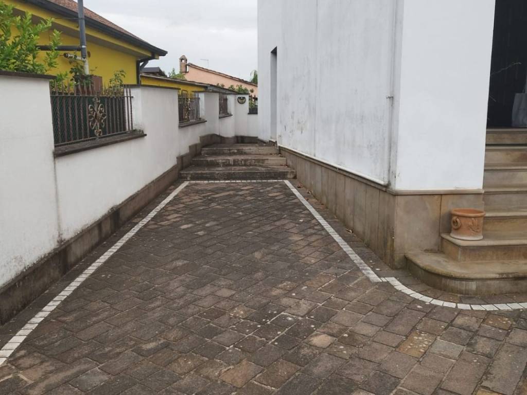 Villa a Frosinone in Via Casilina Nord - Foto 2