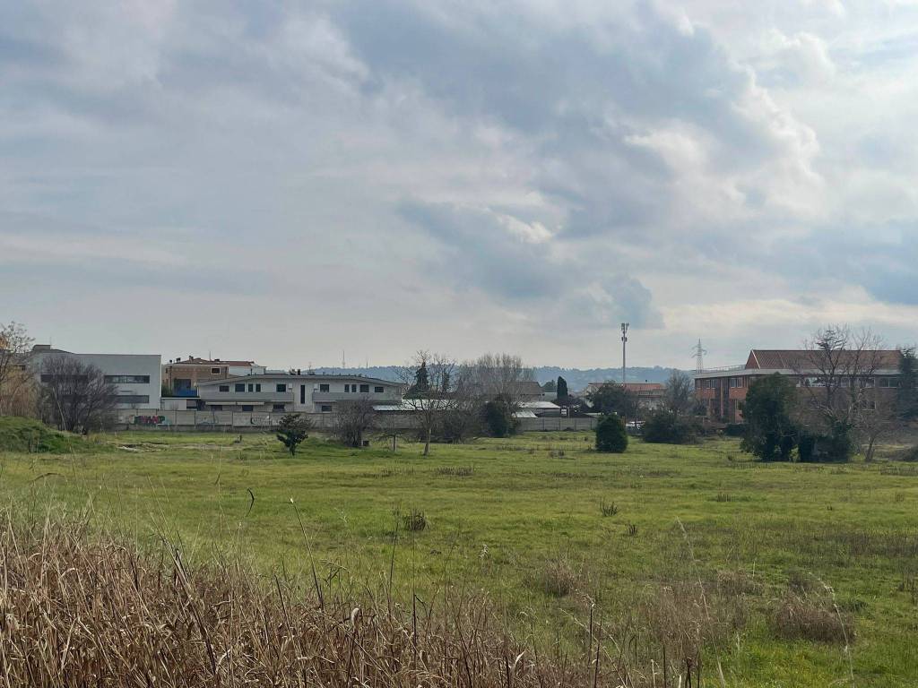 Terreno a Pescara in Strada Prati - Foto 3