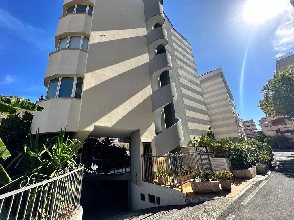 Box / garage a Ventimiglia in Via Asse - Foto 2