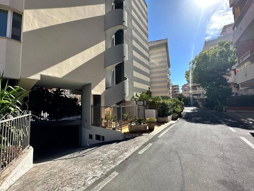 Box / garage a Ventimiglia in Via Asse - Foto 3