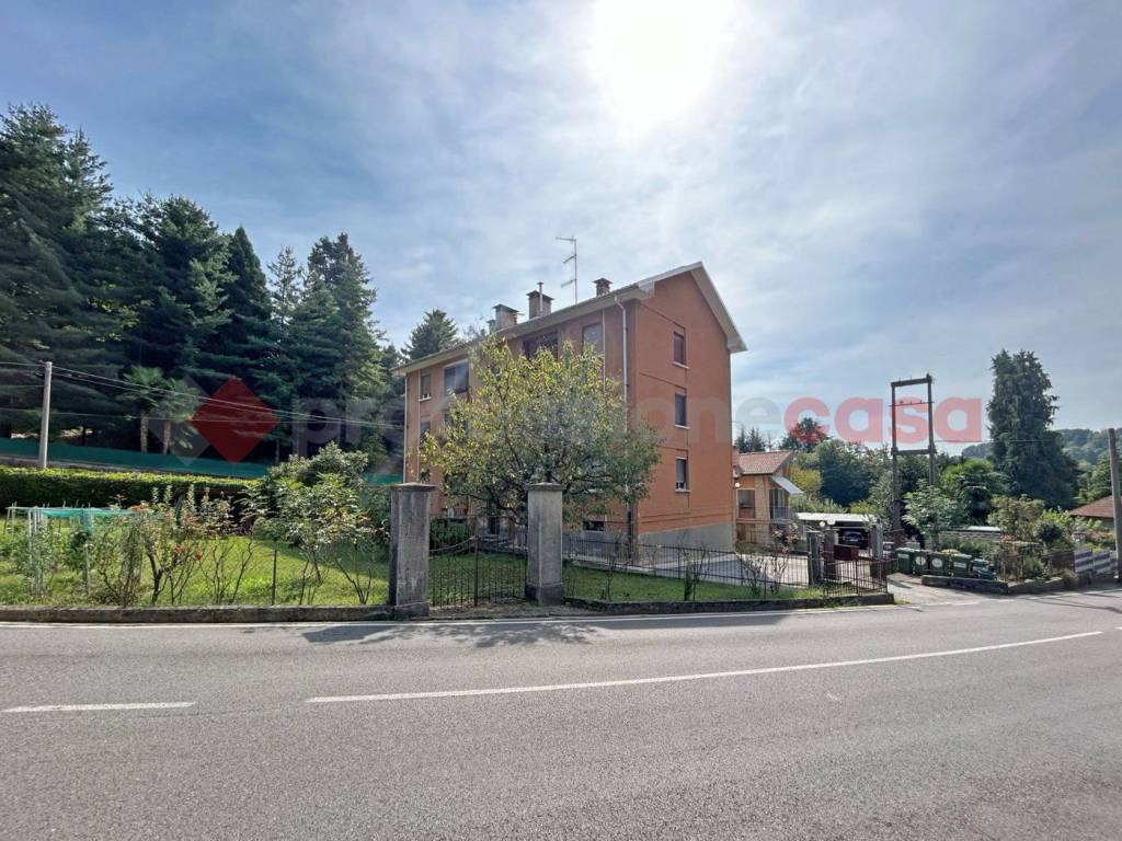 Appartamento a Arona in via verbano - Foto 3