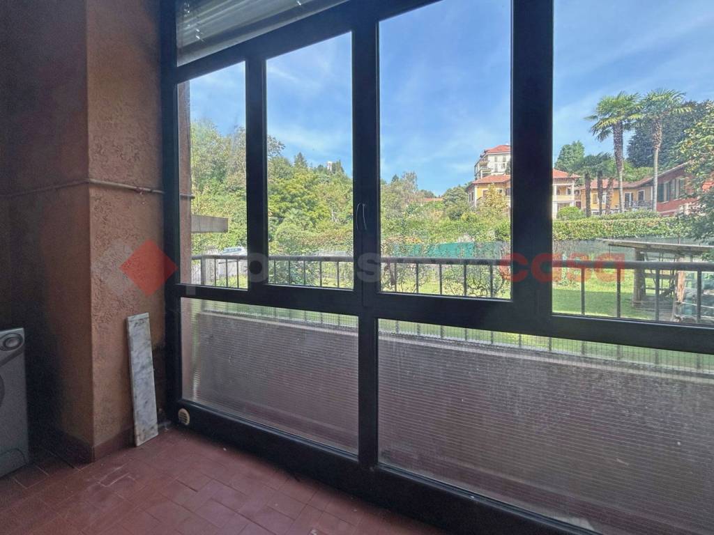 Appartamento a Arona in via verbano - Foto 4
