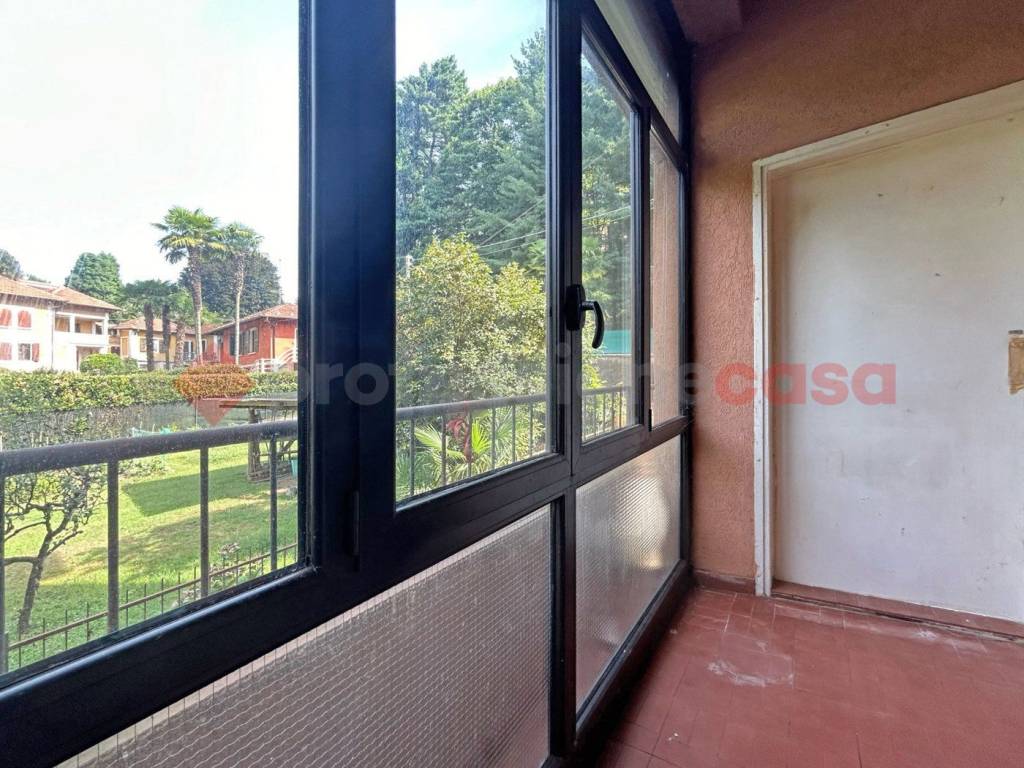 Appartamento a Arona in via verbano - Foto 5
