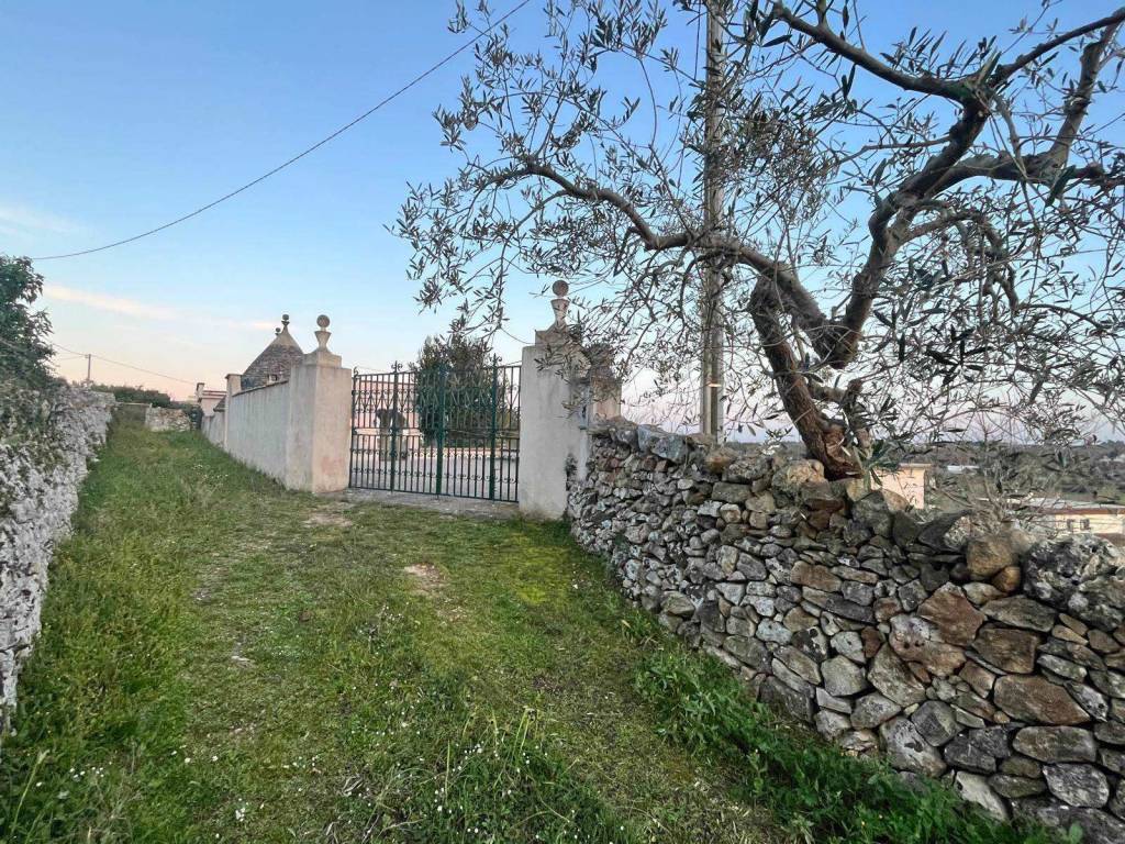 Rustico / casale a Martina franca in STRADA MADONNA DEL ROSARIO, 83 - Foto 2