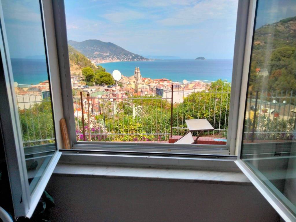 Appartamento a Laigueglia in Via Castello Romano - Foto 2