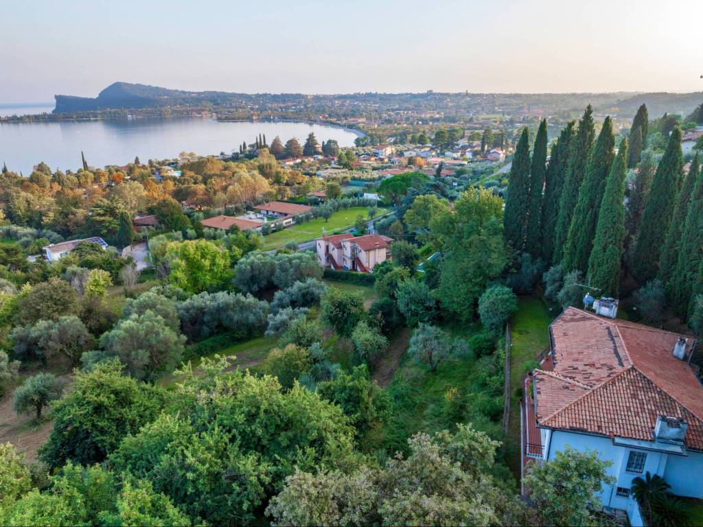 Villa a San felice del benaco in Via Porto San Felice, 19 - Foto 2