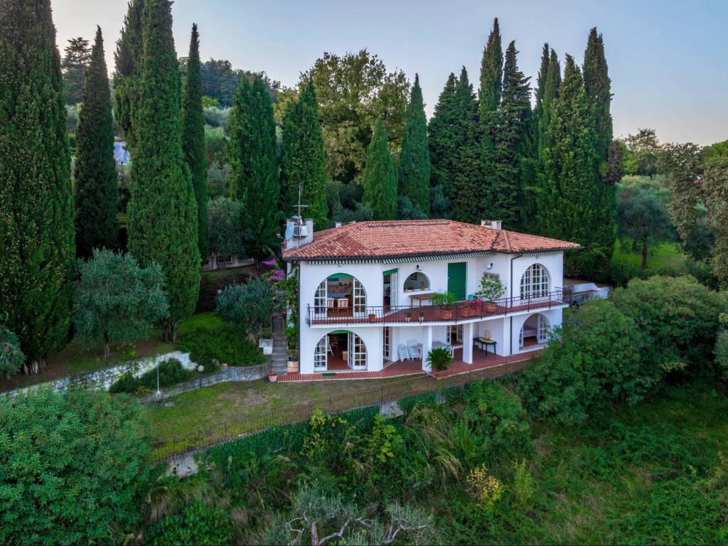 Villa a San felice del benaco in Via Porto San Felice, 19 - Foto 4