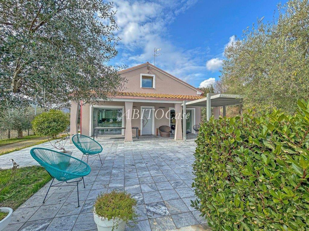 Villa a Cingoli in Campi Lunghi S.N.C. - Foto 2