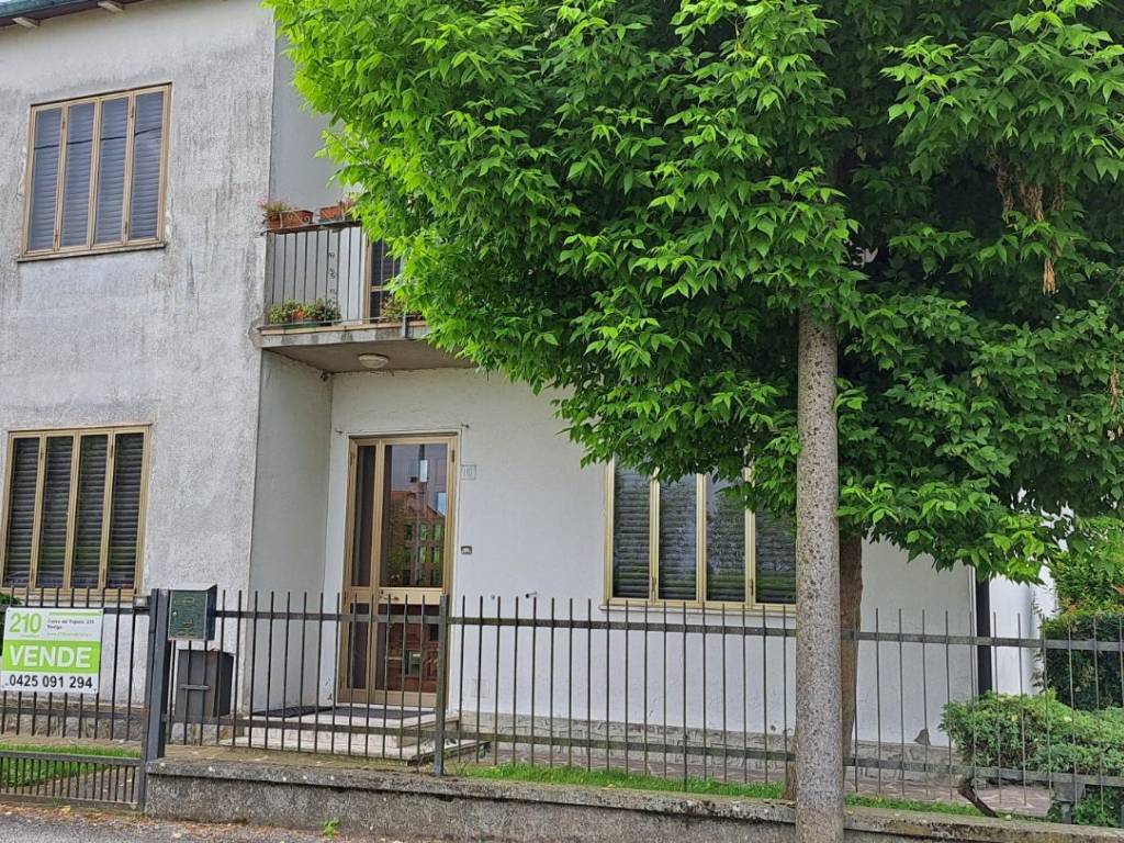 Villa a Rovigo in Via Passetto, 110 - Foto 2