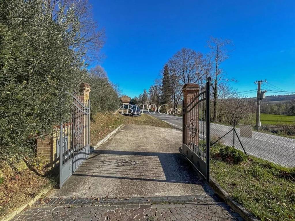 Villa a Mondavio in Contrada Bottaccio S.N.C. - Foto 3