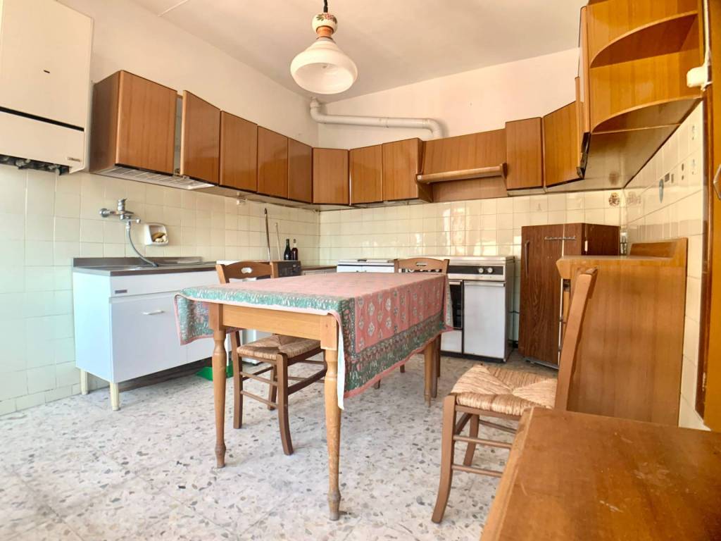 Appartamento a Dolceacqua in via San Michele - Foto 5