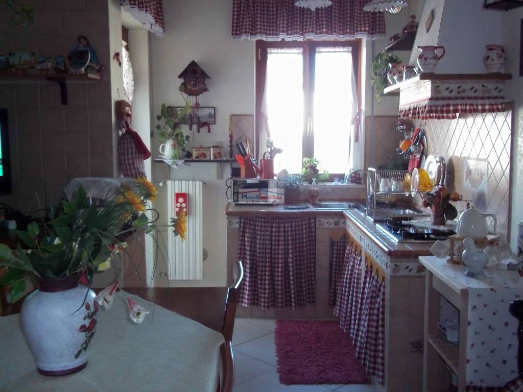 Appartamento a Cassano delle murge in Via Peucetia - Foto 3