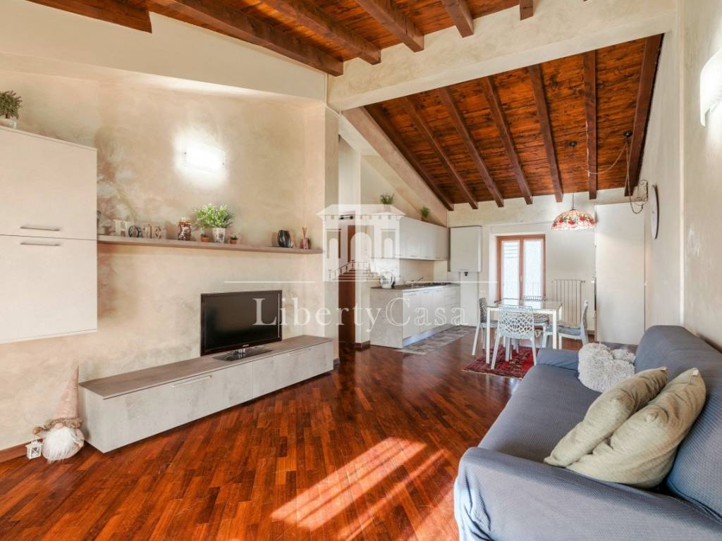 Appartamento a San felice del benaco in Via Garibaldi - Foto 1
