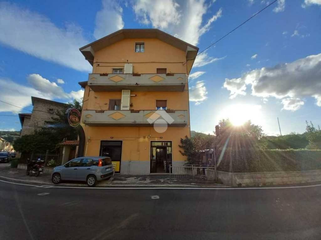 Appartamento a Ascoli piceno in Via Santi Filippo e Giacomo, 5 - Foto 2