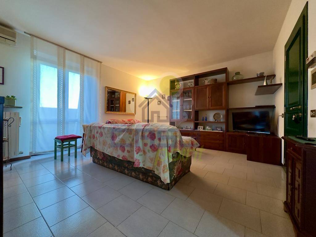 Appartamento a San bassano in Via Giovanni De Petri, 37 - Foto 5