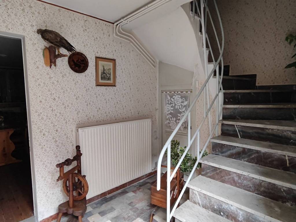 Villa a Tolmezzo in Frazione Fusea, Via Enfretez s.n.c - Foto 3